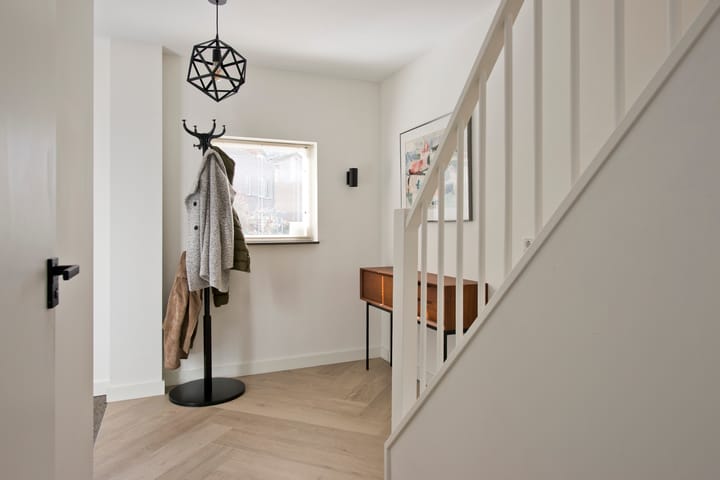 Hoekwoning te koop: Valckeniershof 5, Heveadorp