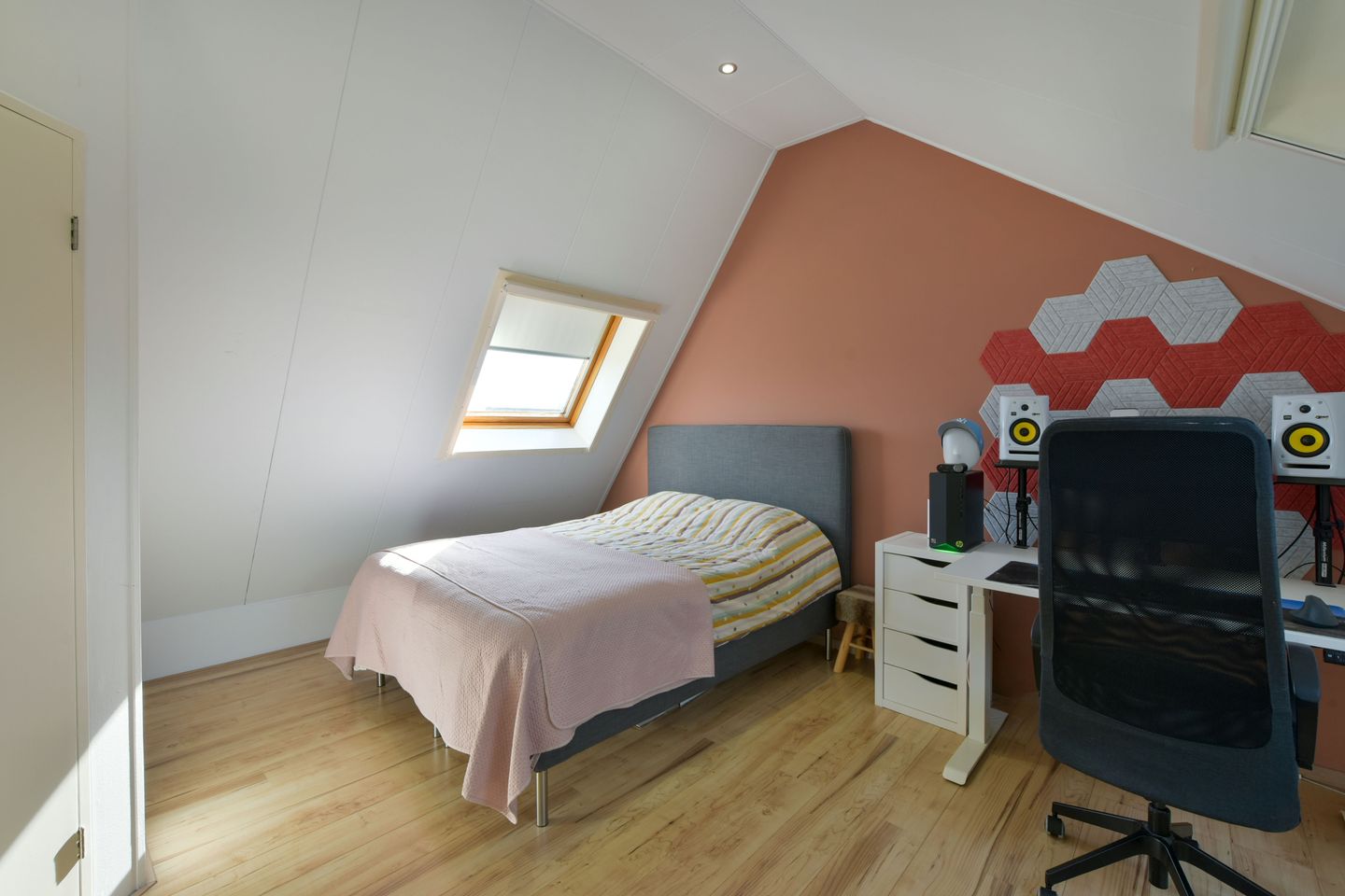 Spacious terraced house with four bedrooms and living room extension in Kersenboogerd-Zuid — 20