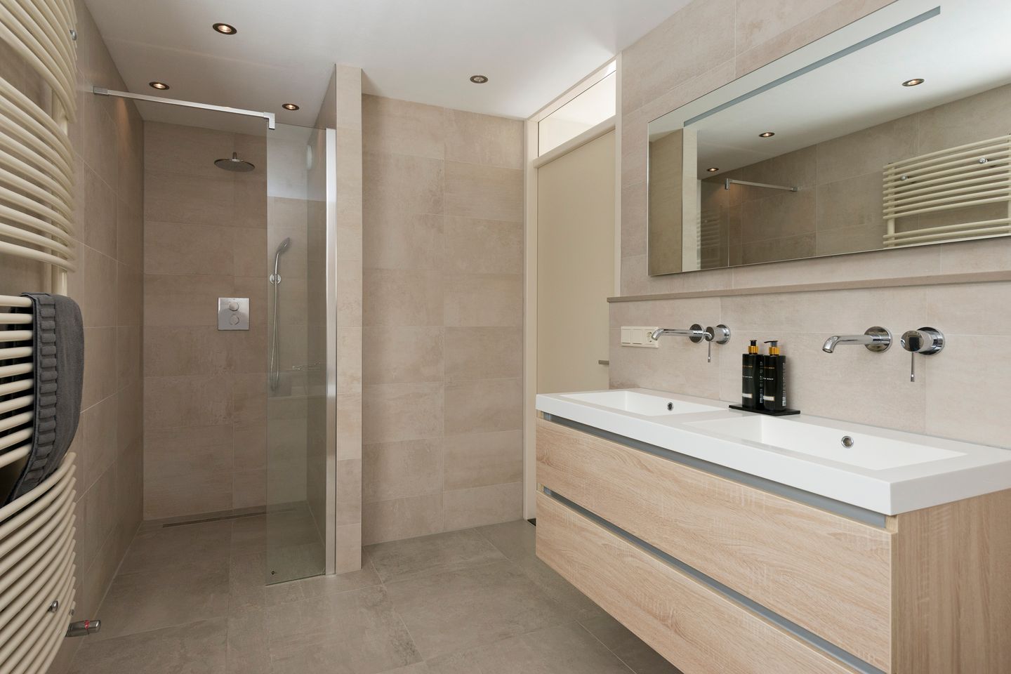 Photo 44 of Valckeniershof 5