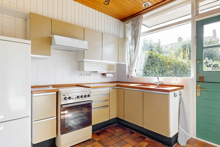 Hoekwoning te koop: Bankenlaan 17, Beverwijk
