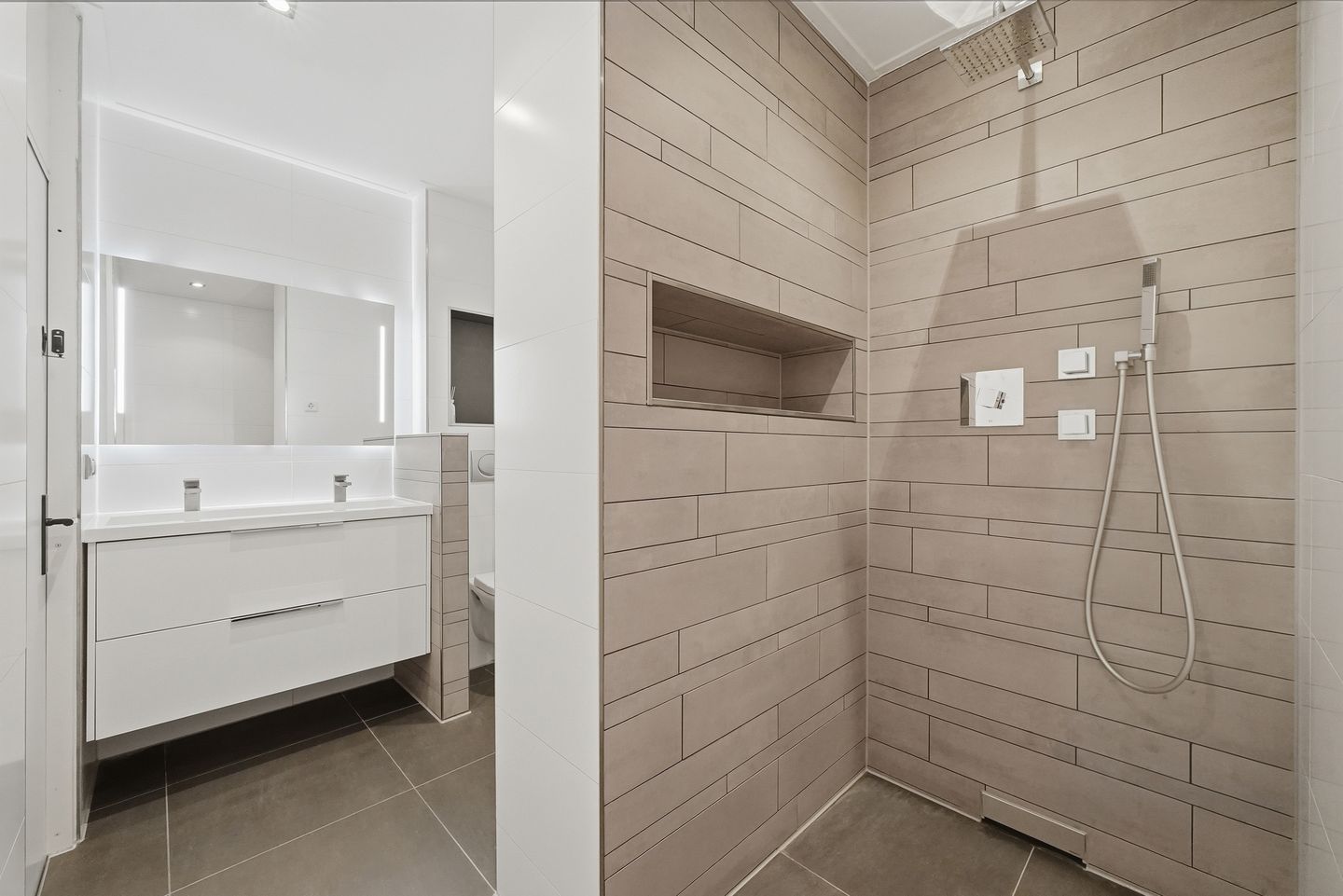 Foto 19 van Zaanstraat 48