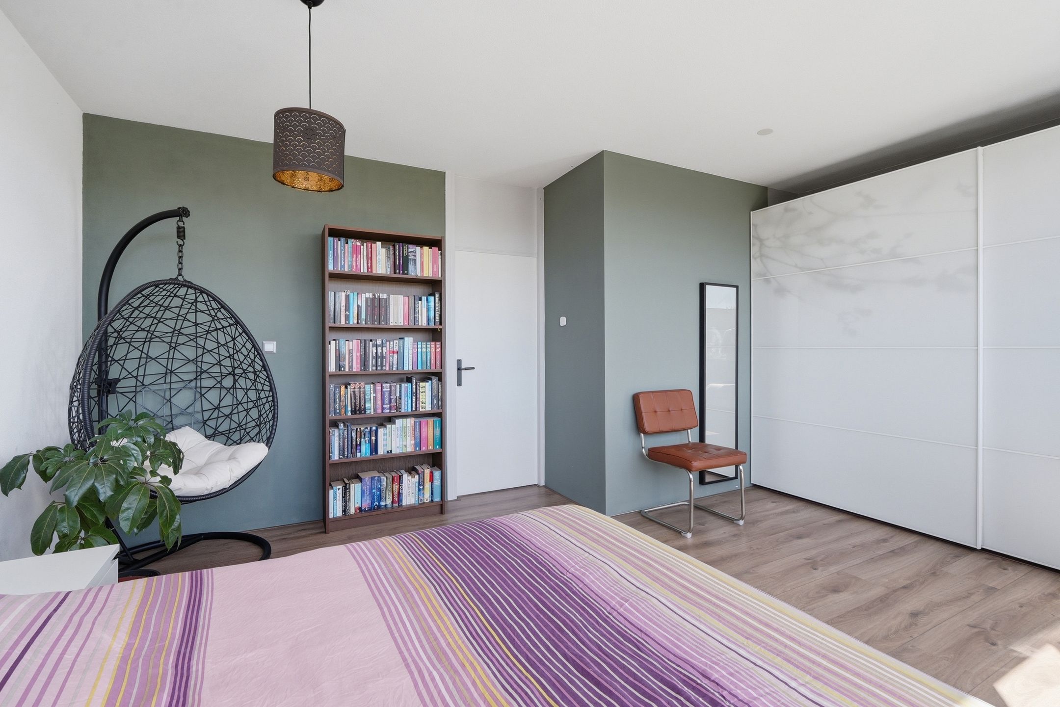 Foto 15 van Zaanstraat 48