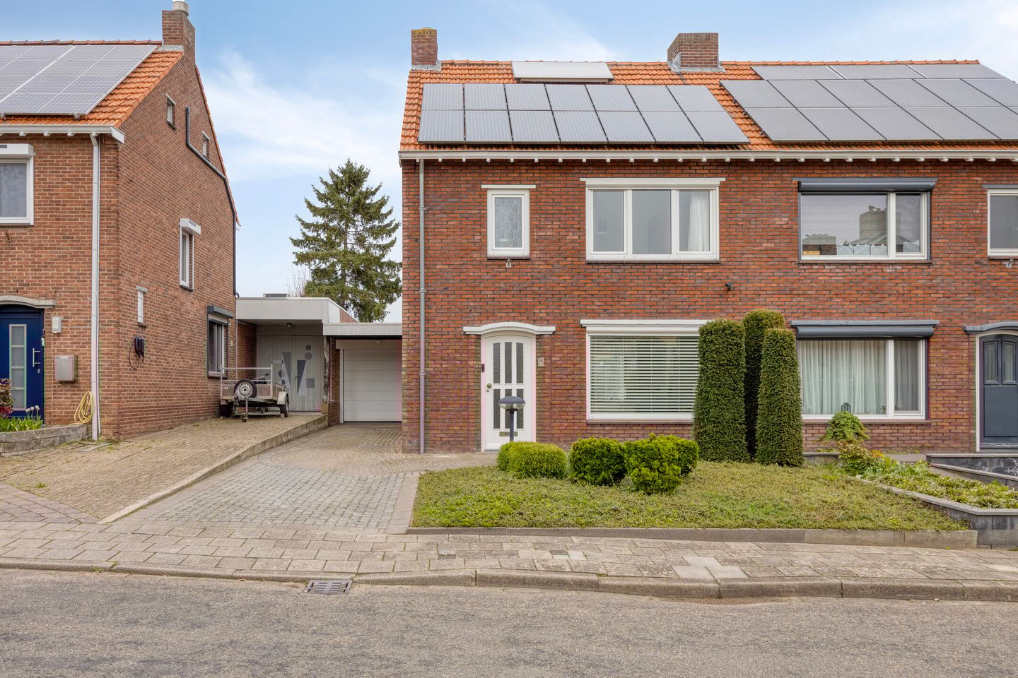 Photo 40 of Burgemeester Beenenstraat 25