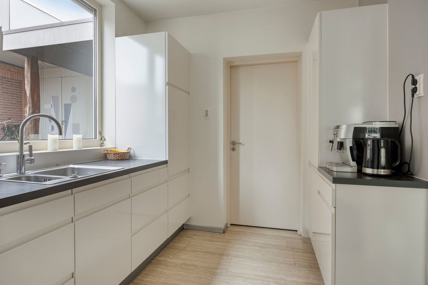 Photo 14 of Burgemeester Beenenstraat 25