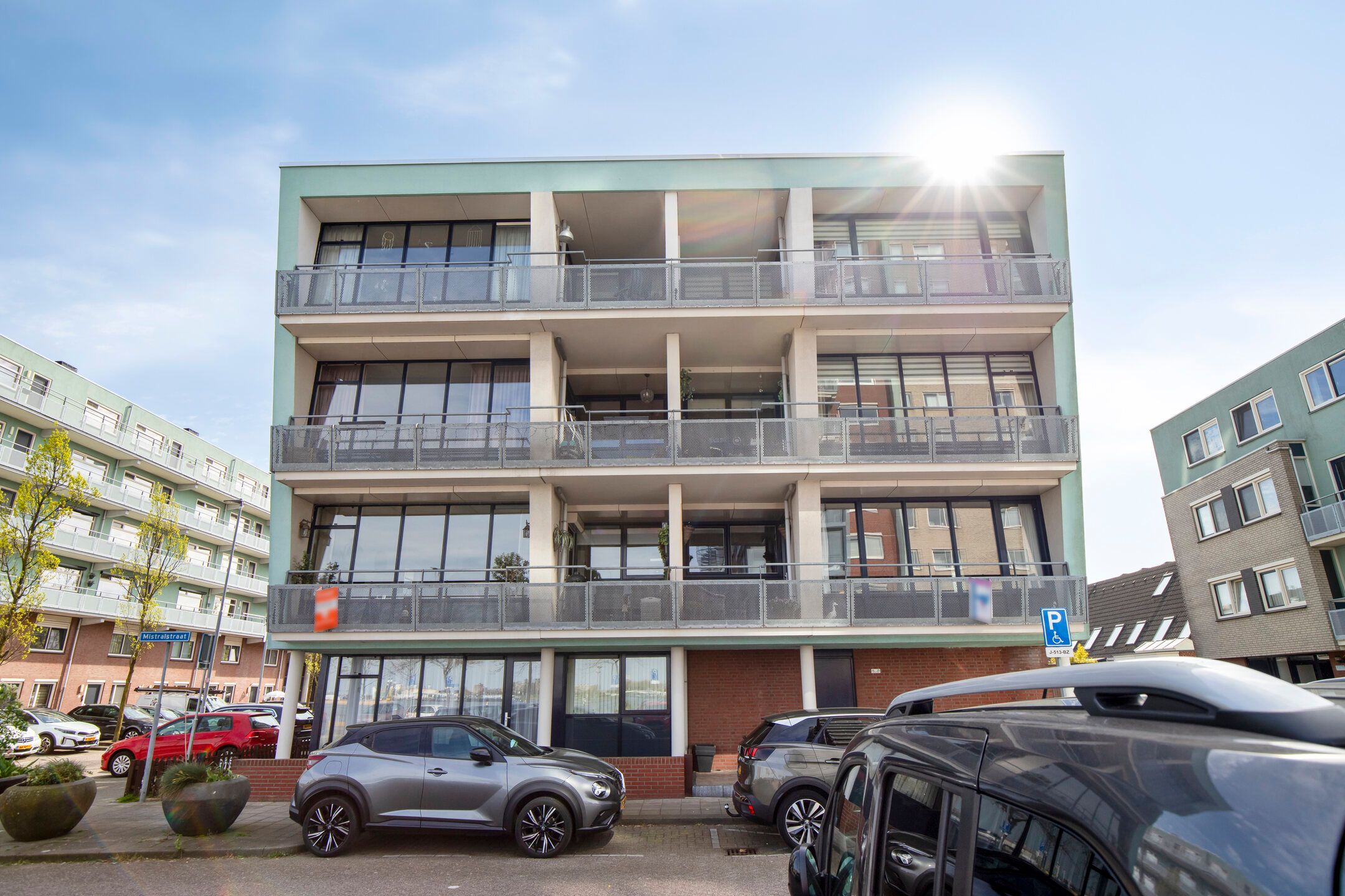 Foto 30 van Mistralstraat 17