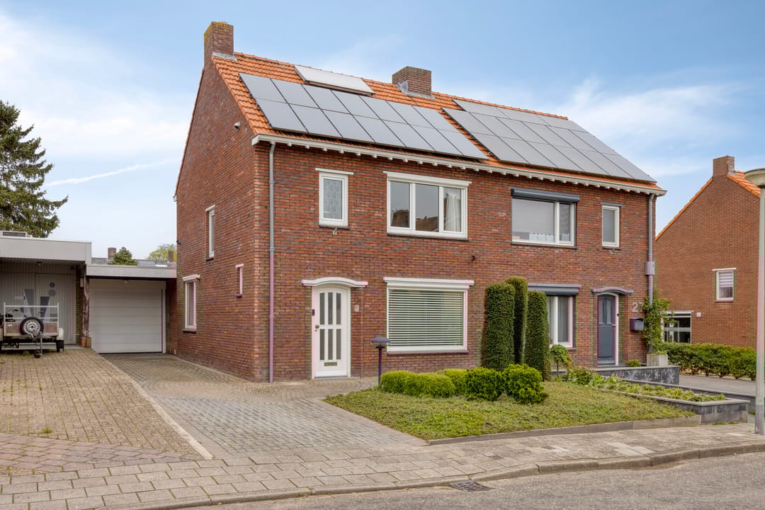 Photo 41 of Burgemeester Beenenstraat 25