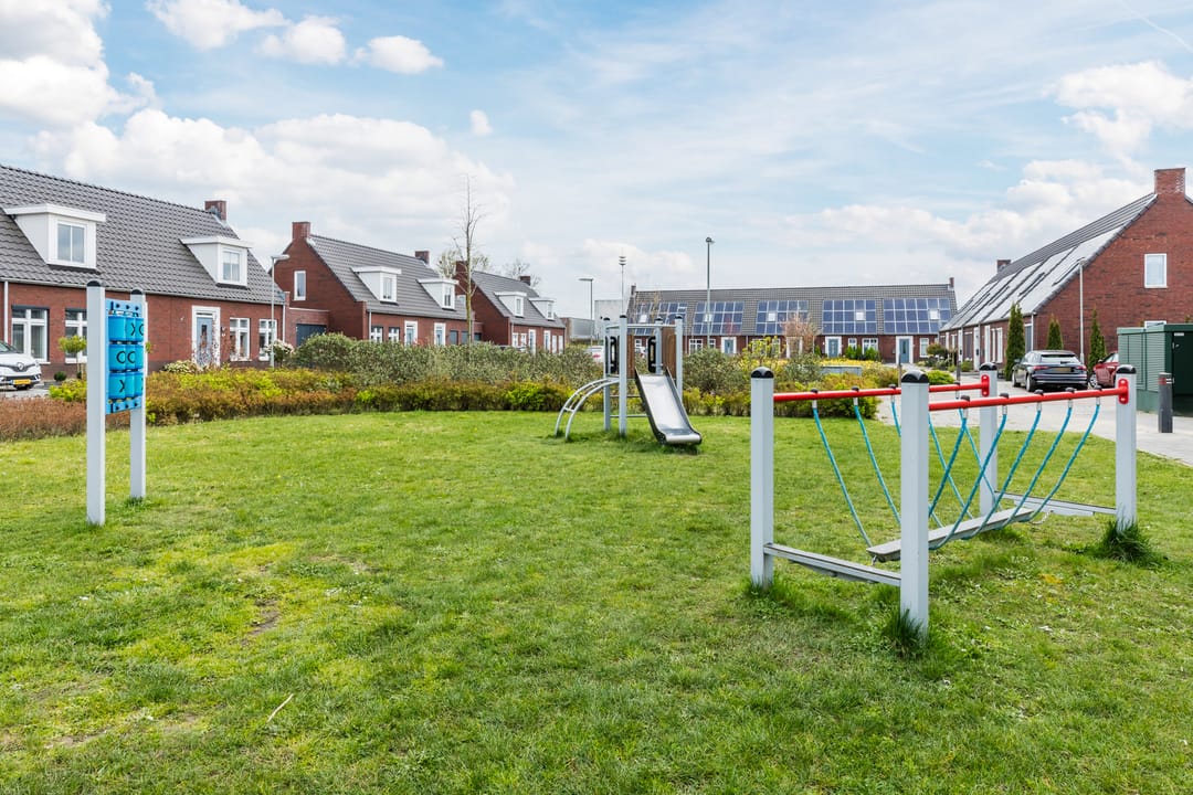 Foto 73 van Kapelaan Slotsstraat 80