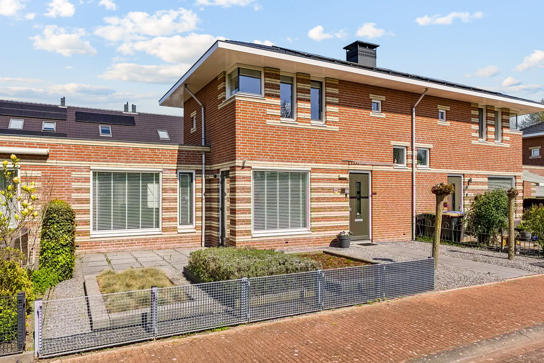 Photo 1 of Galjoen 11 63