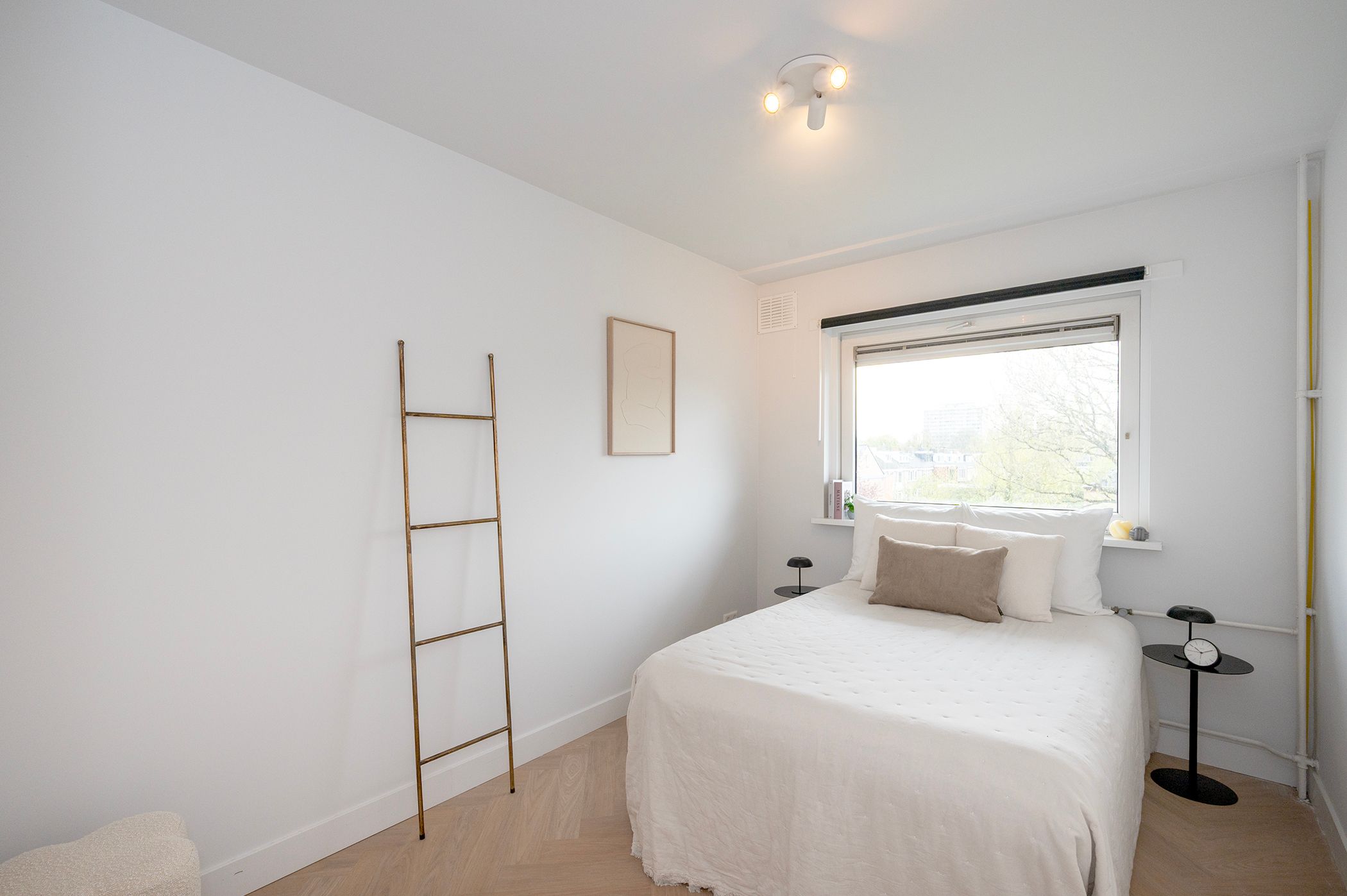 Foto 21 van Camera Obscuralaan 364