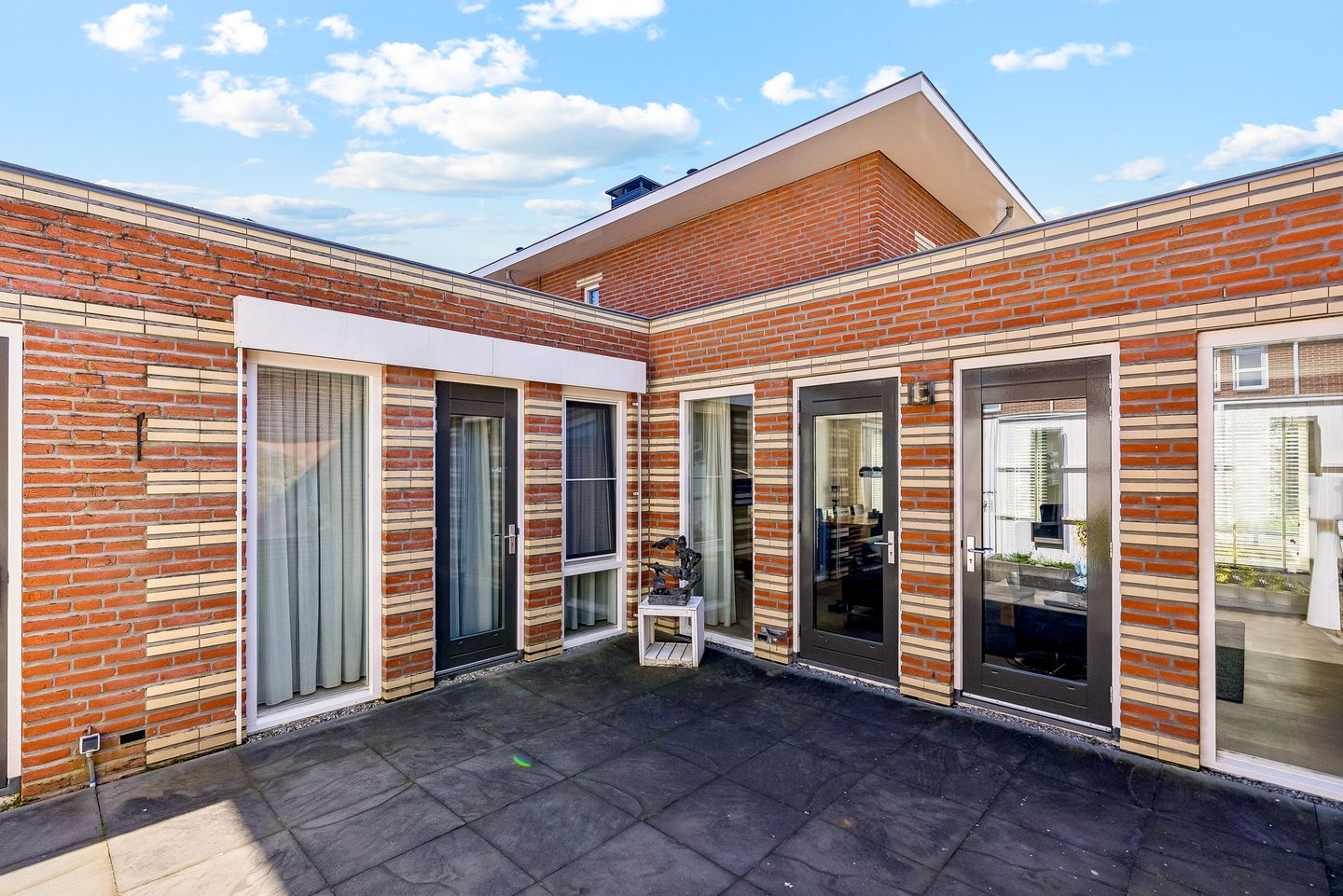 Photo 35 of Galjoen 11 63