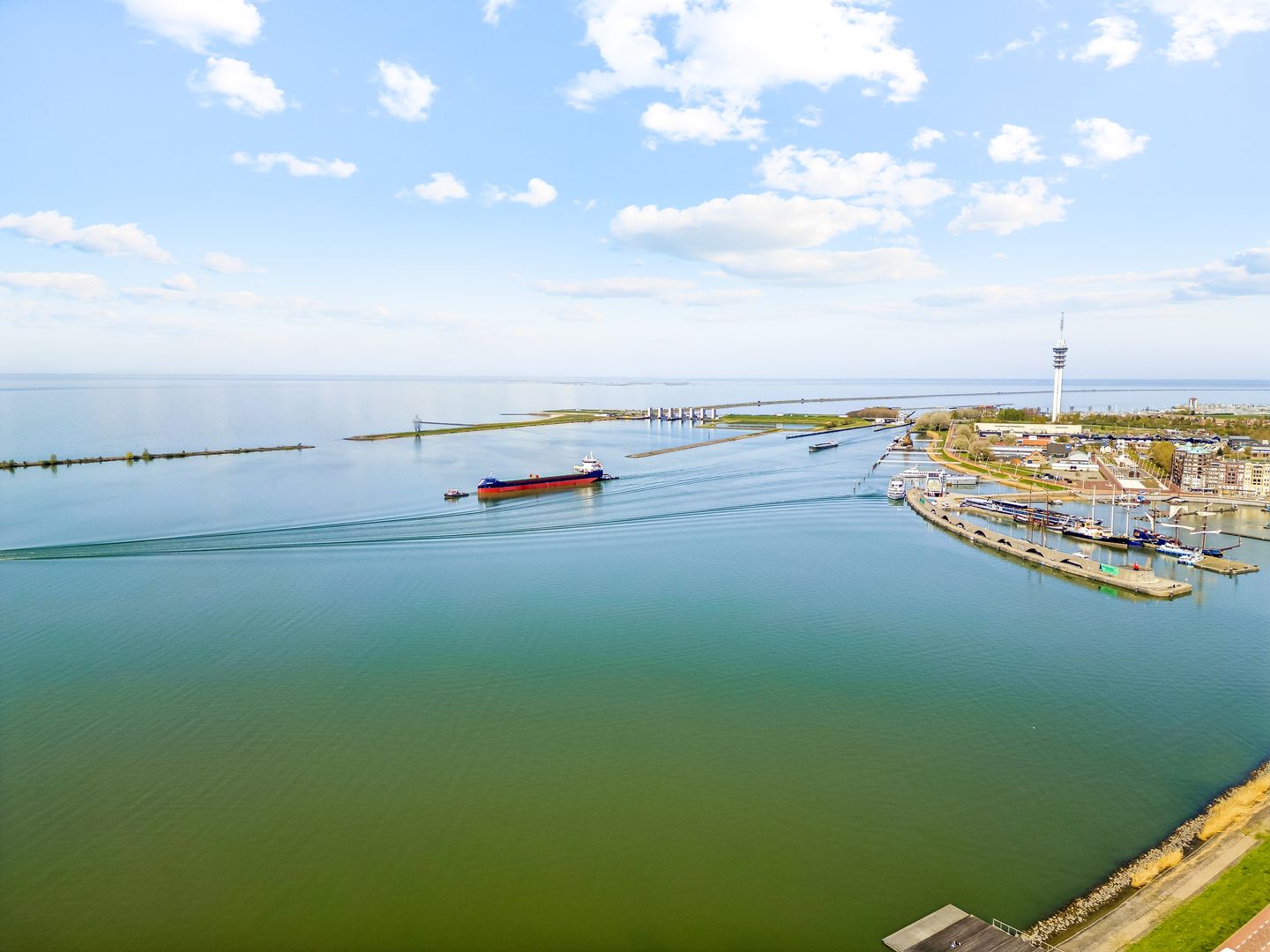 Photo 49 of Galjoen 11 63