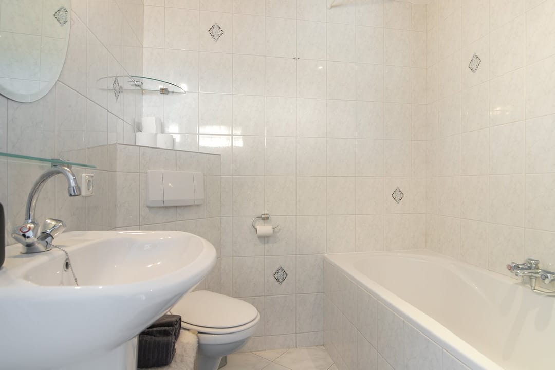 Foto 16 van Statenweg 149-B