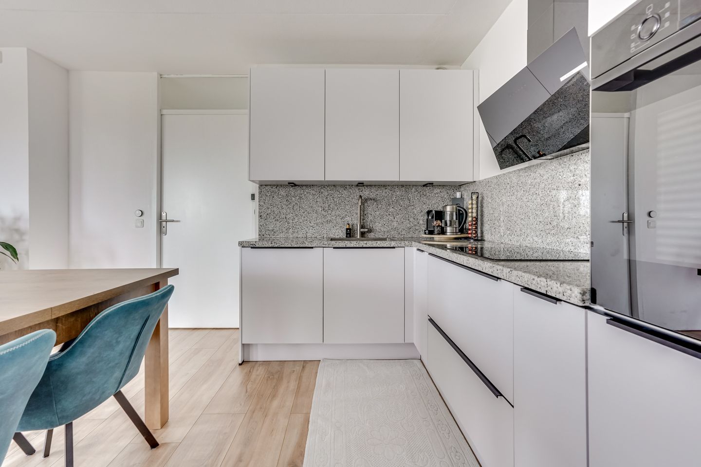 Foto 19 van Eerste Oosterparklaan 82-B