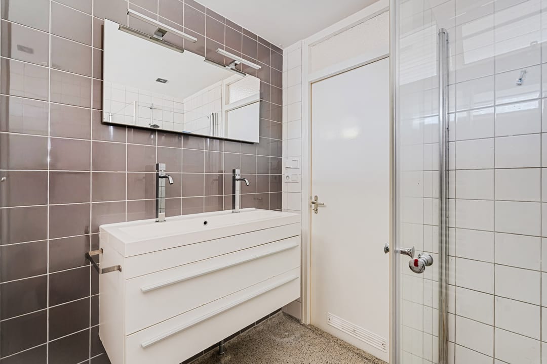 Photo 37 of Fahrenheitstraat 30