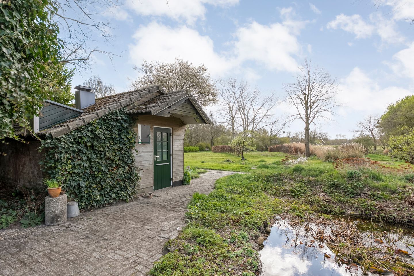 Foto 80 van Burgemeester Tonckensstraat 53