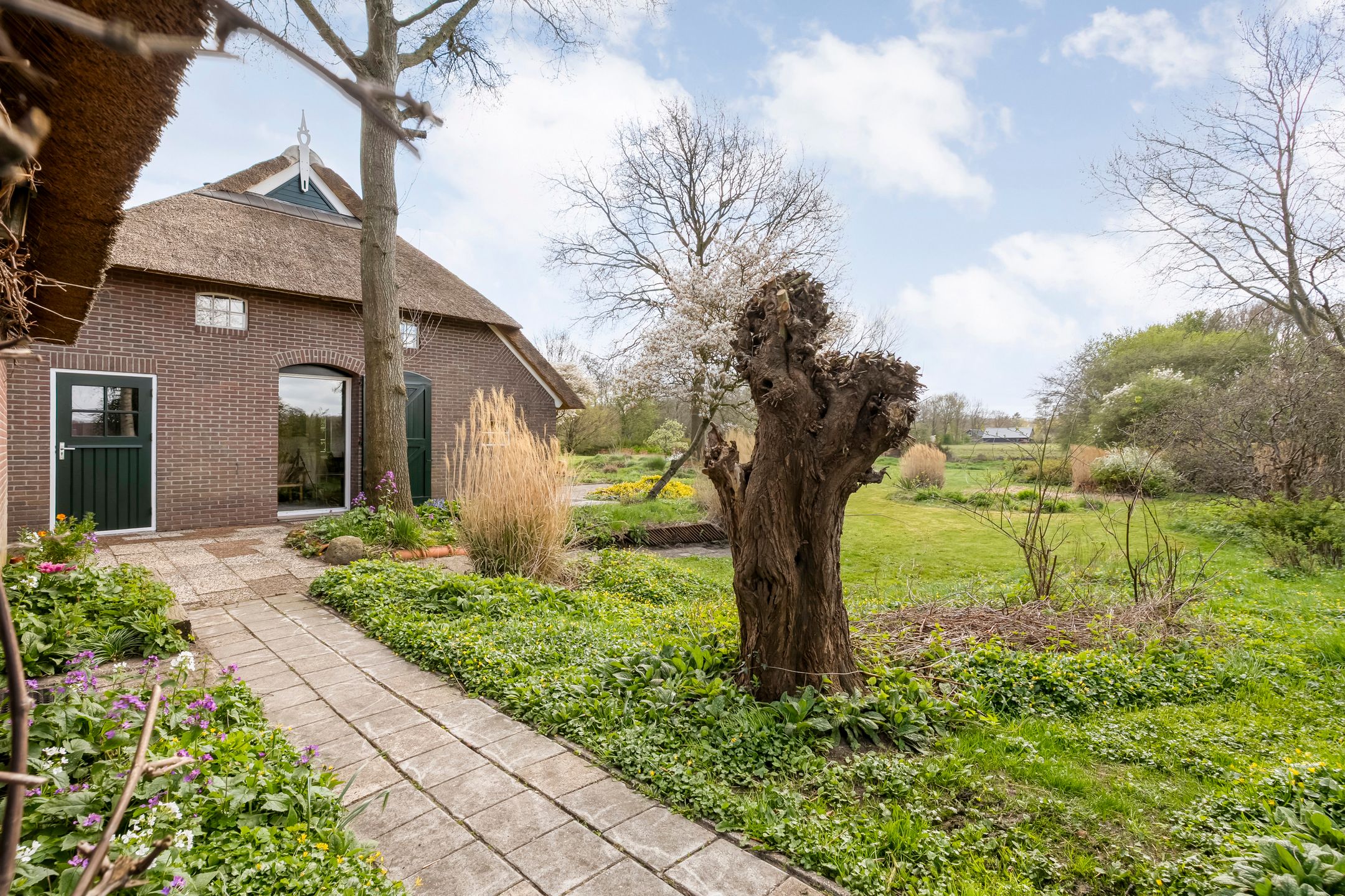 Foto 84 van Burgemeester Tonckensstraat 53