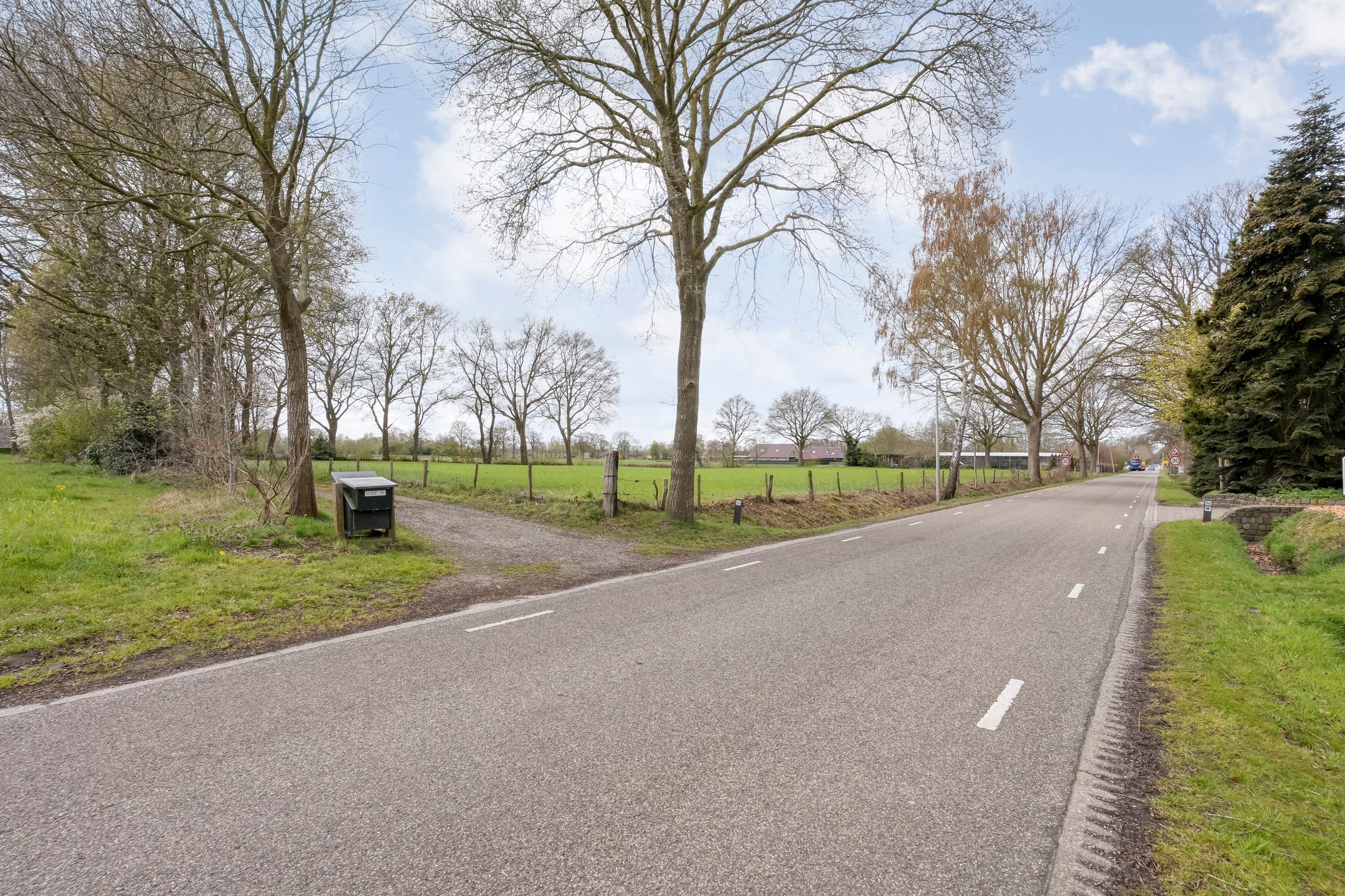 Foto 99 van Burgemeester Tonckensstraat 53