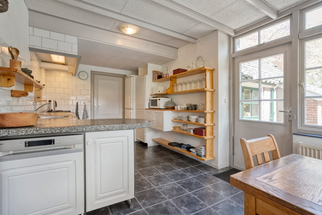 Foto 17 van Burgemeester Tonckensstraat 53