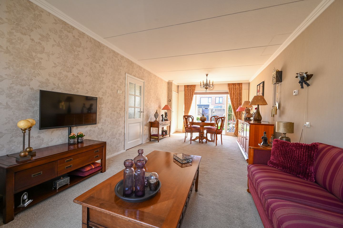 Photo 4 of Hortensiastraat 18