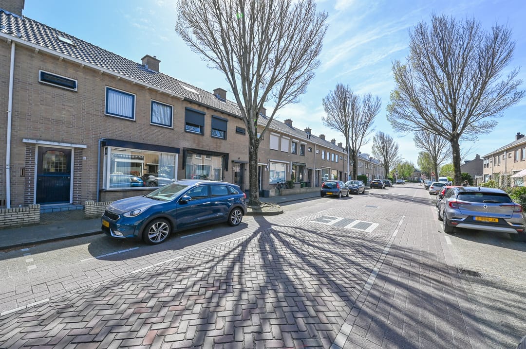 Photo 32 of Hortensiastraat 18