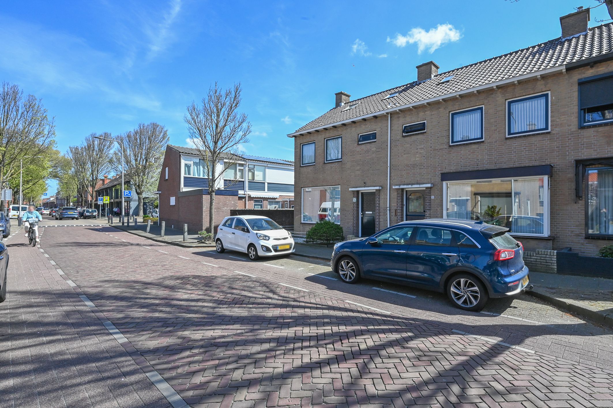 Photo 33 of Hortensiastraat 18