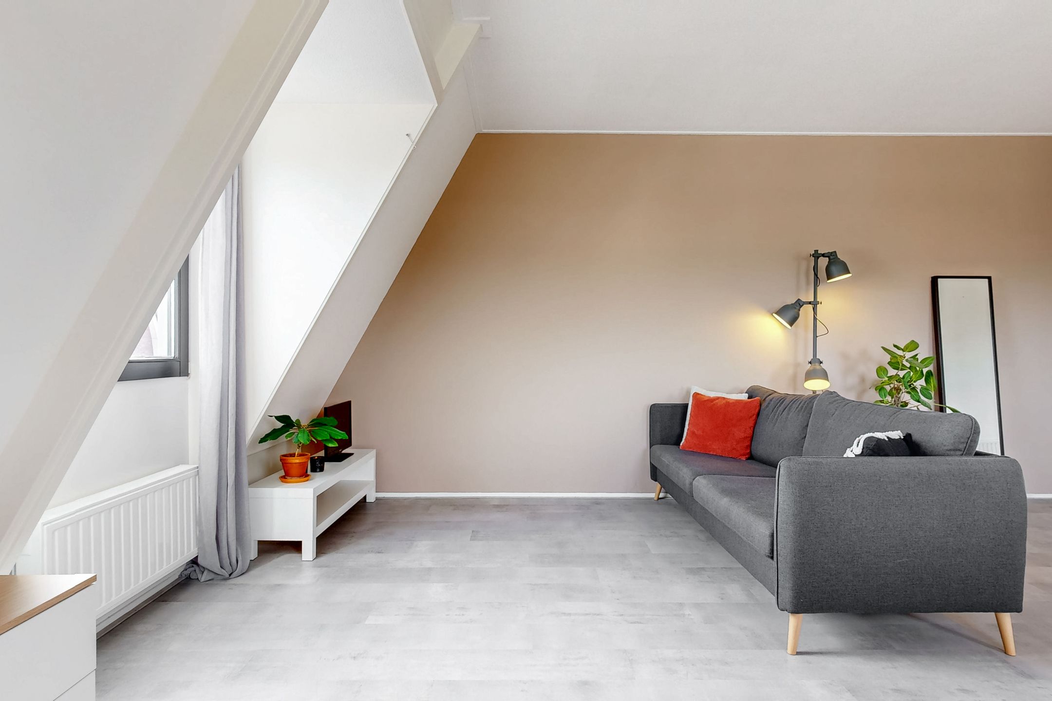 Foto 6 van Grotestraat 133-E