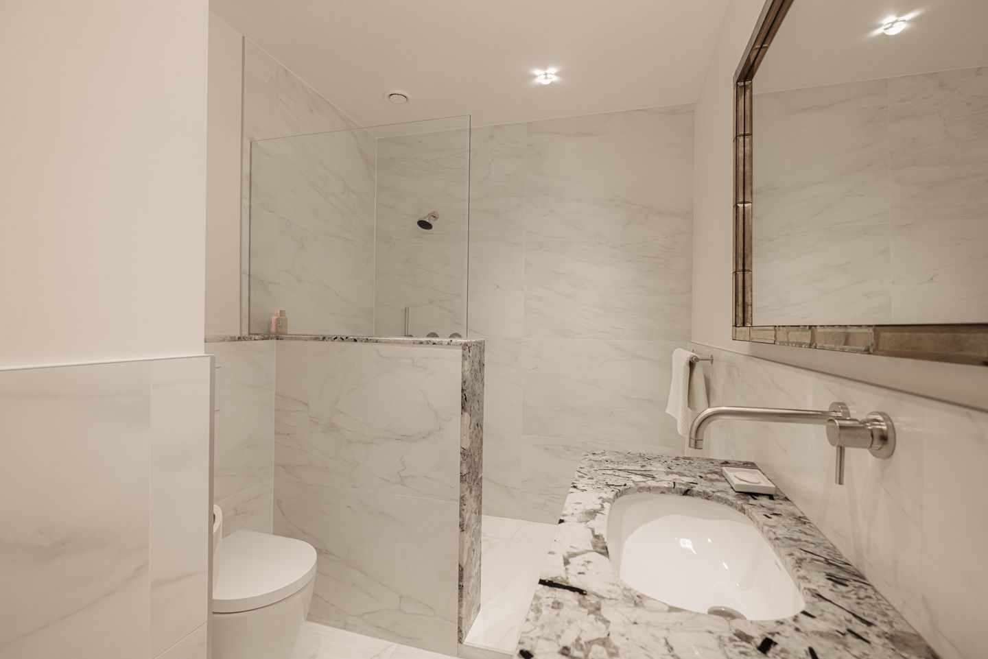 Foto 29 van Vossiusstraat 59