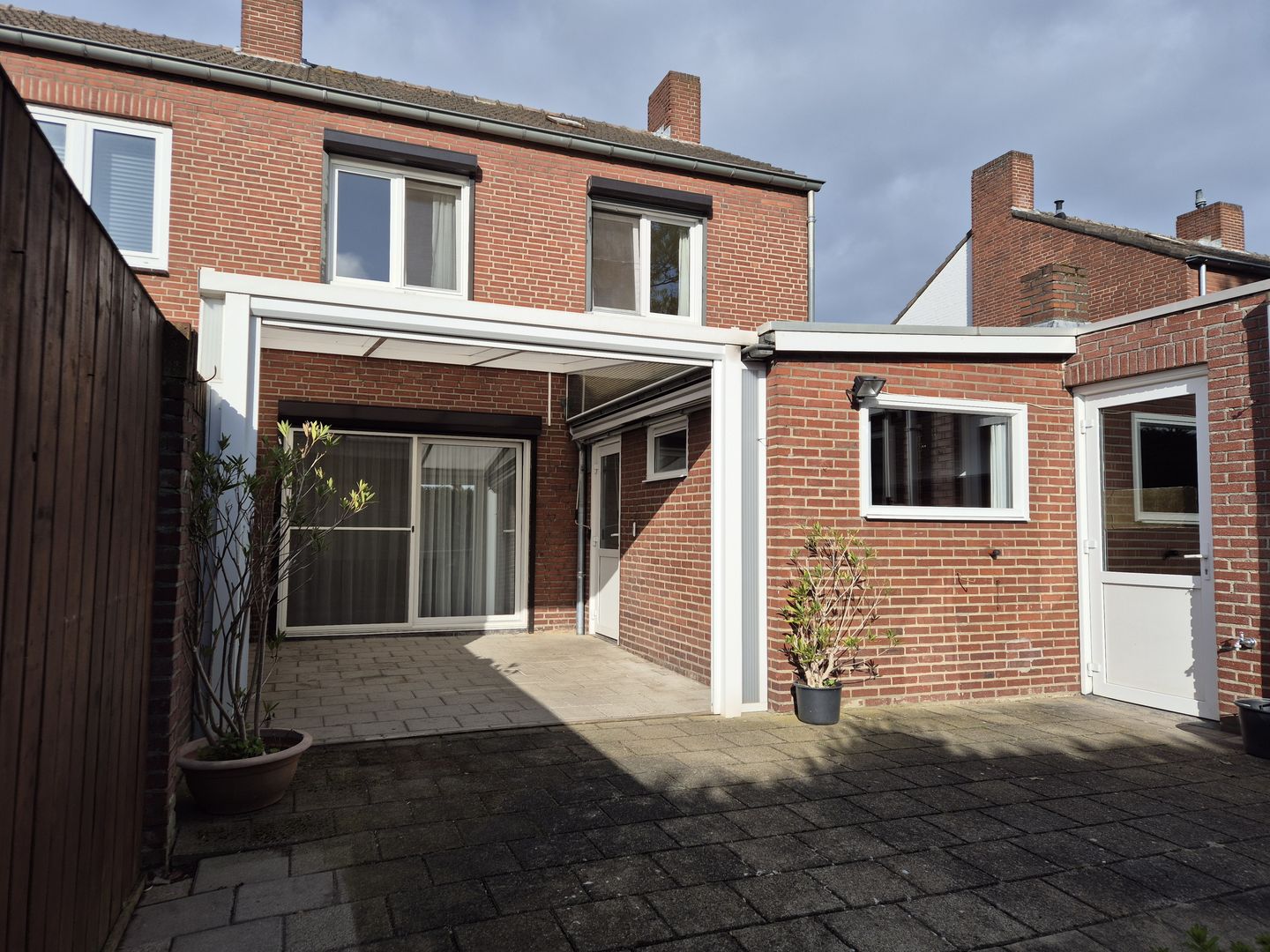 Foto 20 van van Gelderstraat 10