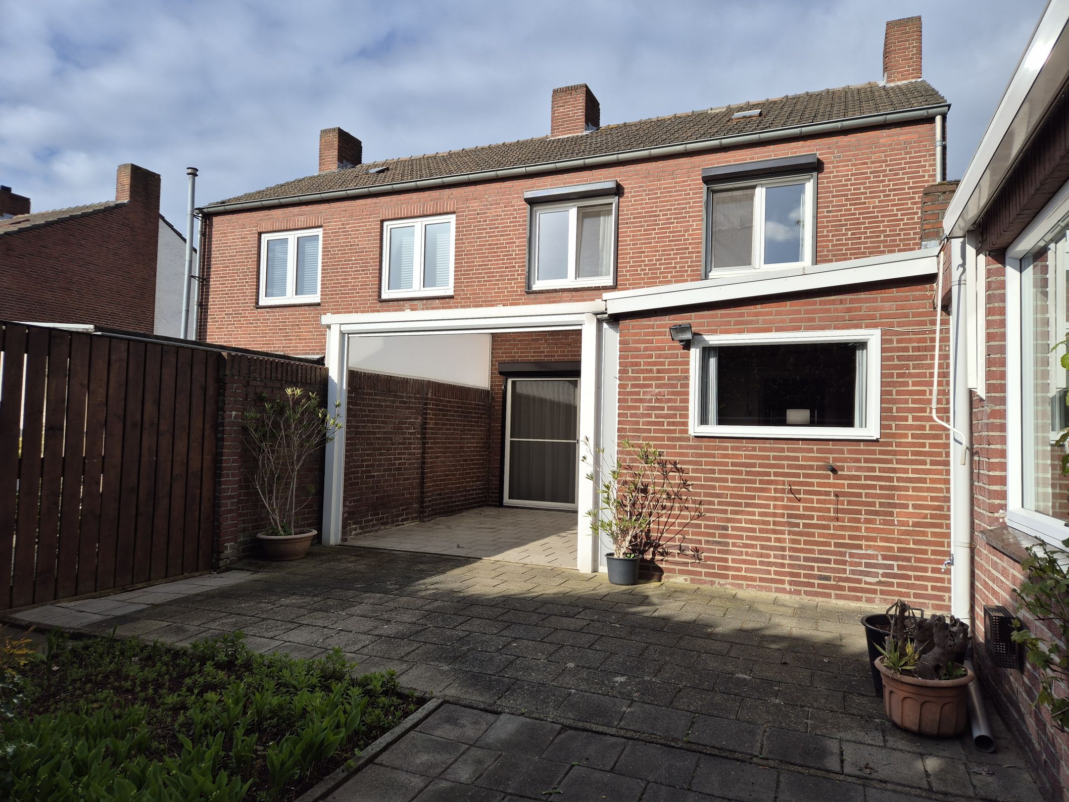 Foto 21 van van Gelderstraat 10