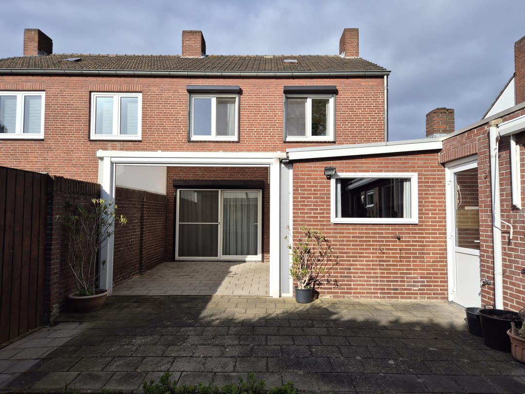 Foto 22 van van Gelderstraat 10