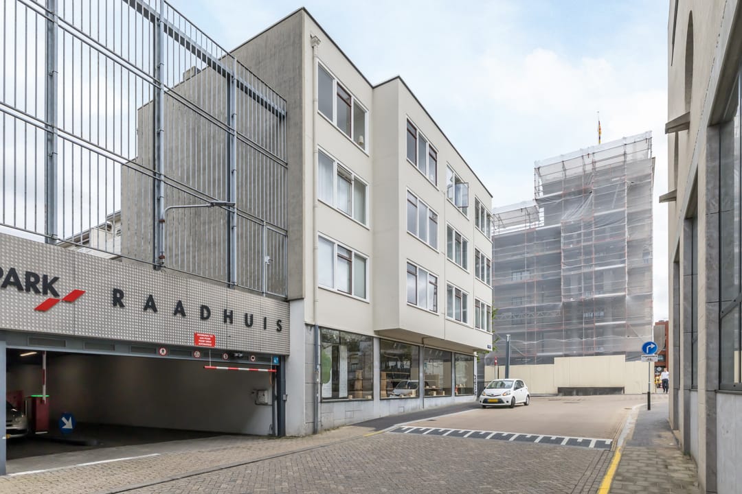 Photo 16 of Raadhuisstraat 66