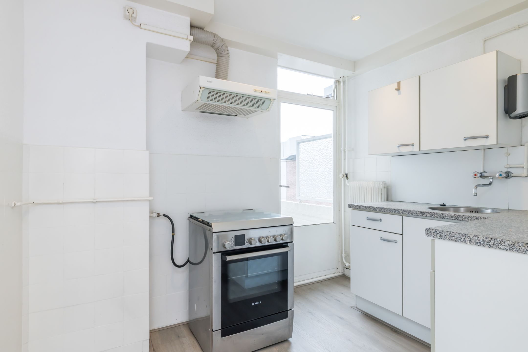 Photo 9 of Raadhuisstraat 66