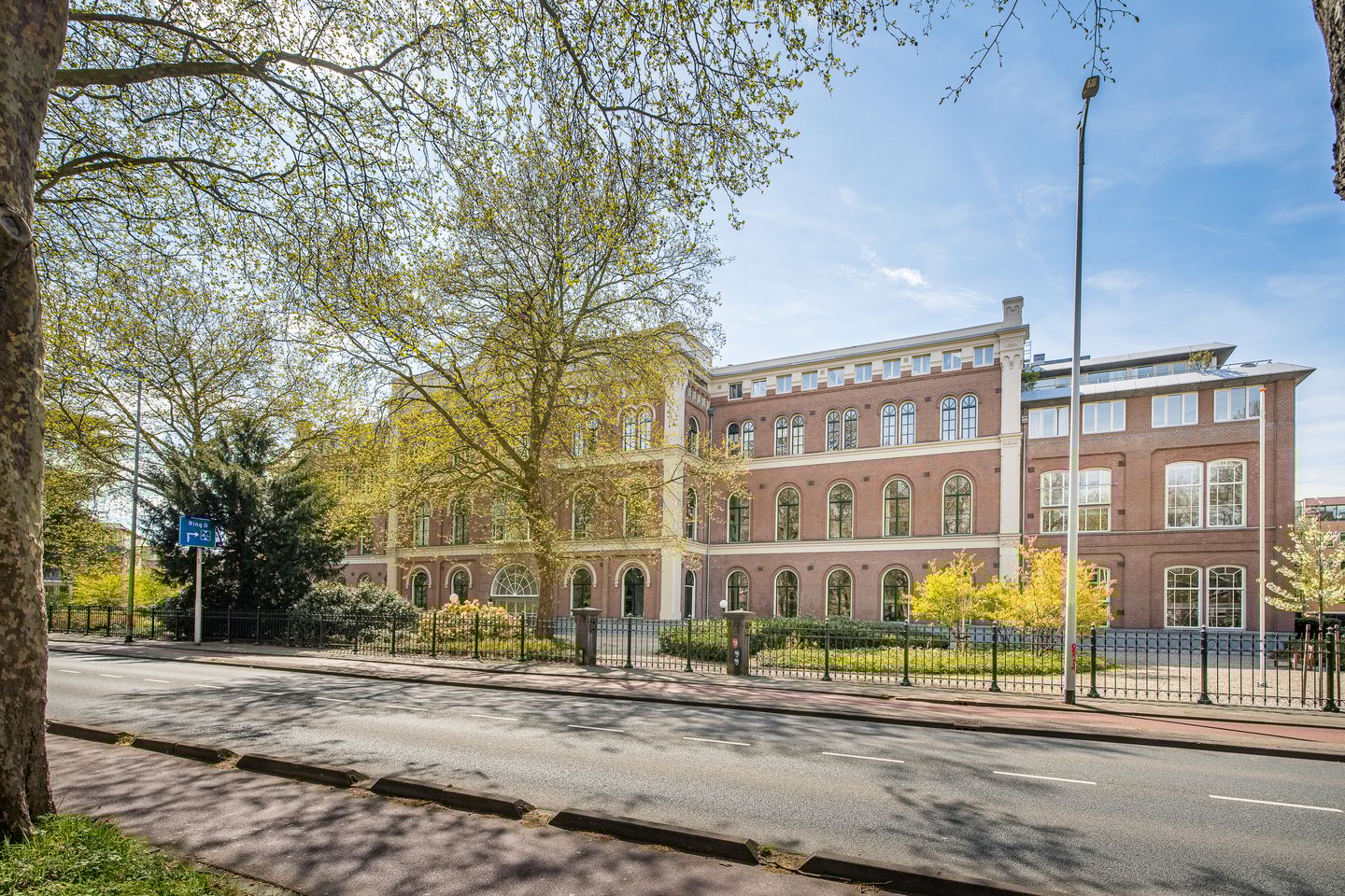 Foto 34 van Arthur van Schendelstraat 70