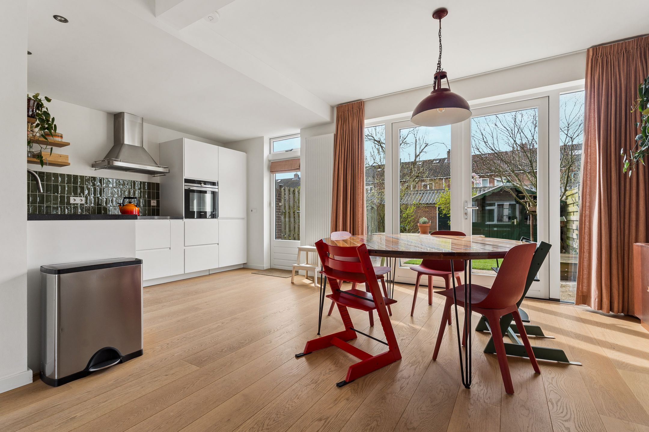 Foto 3 van Derick Huessenstraat 8