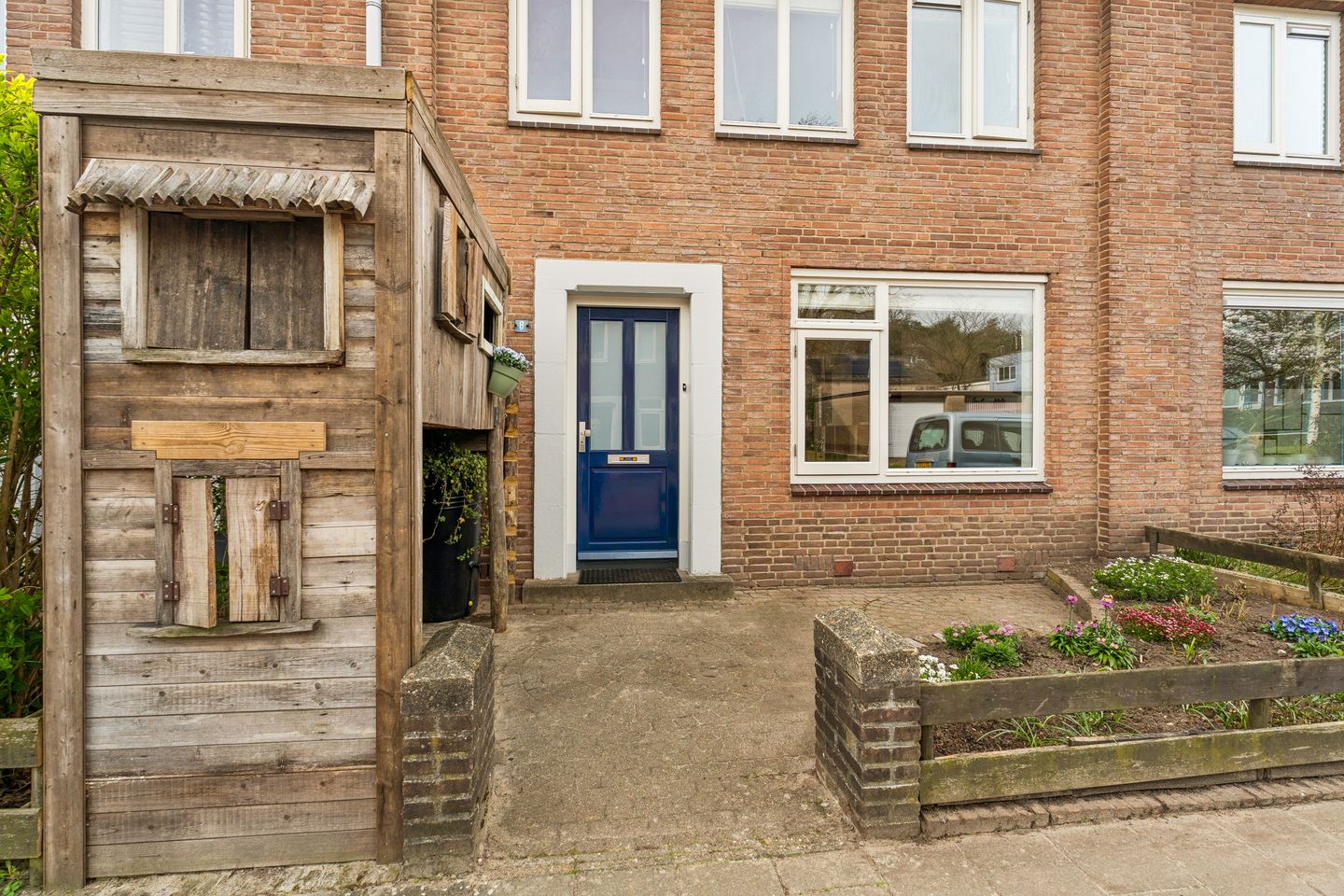 Foto 40 van Derick Huessenstraat 8