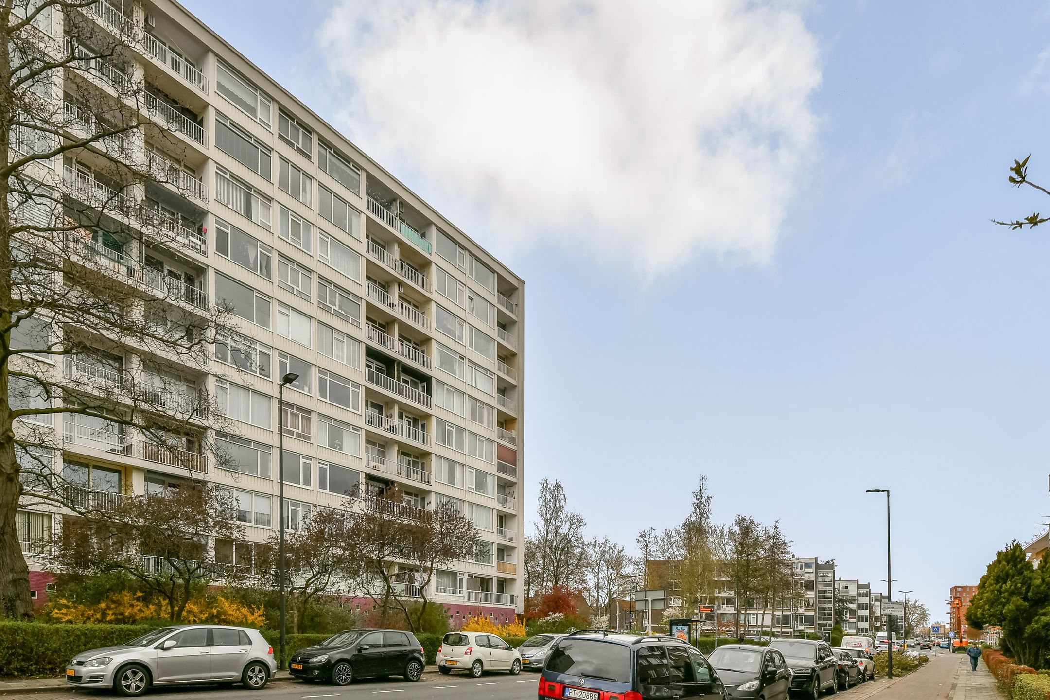 Foto 21 van van Hogendorplaan 260