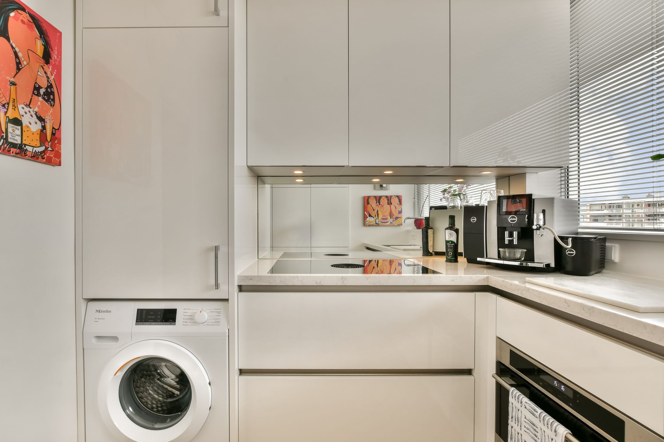 Foto 12 van van Hogendorplaan 260