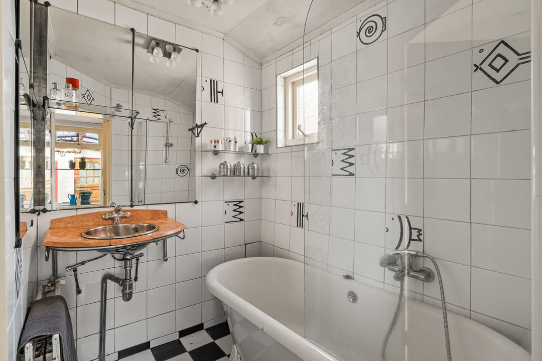 Foto 11 van Brederodestraat 48