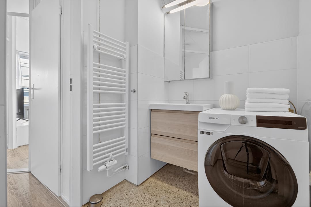 Photo 22 of Pieter Nieuwlandstraat 18-C