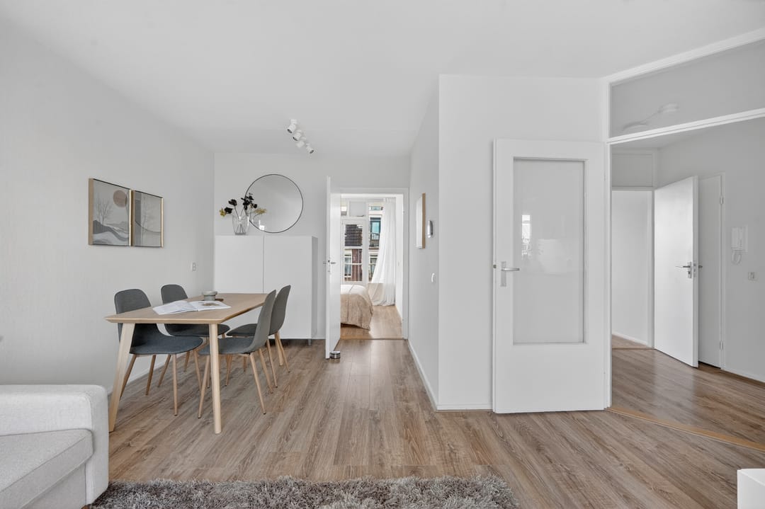 Photo 7 of Pieter Nieuwlandstraat 18-C