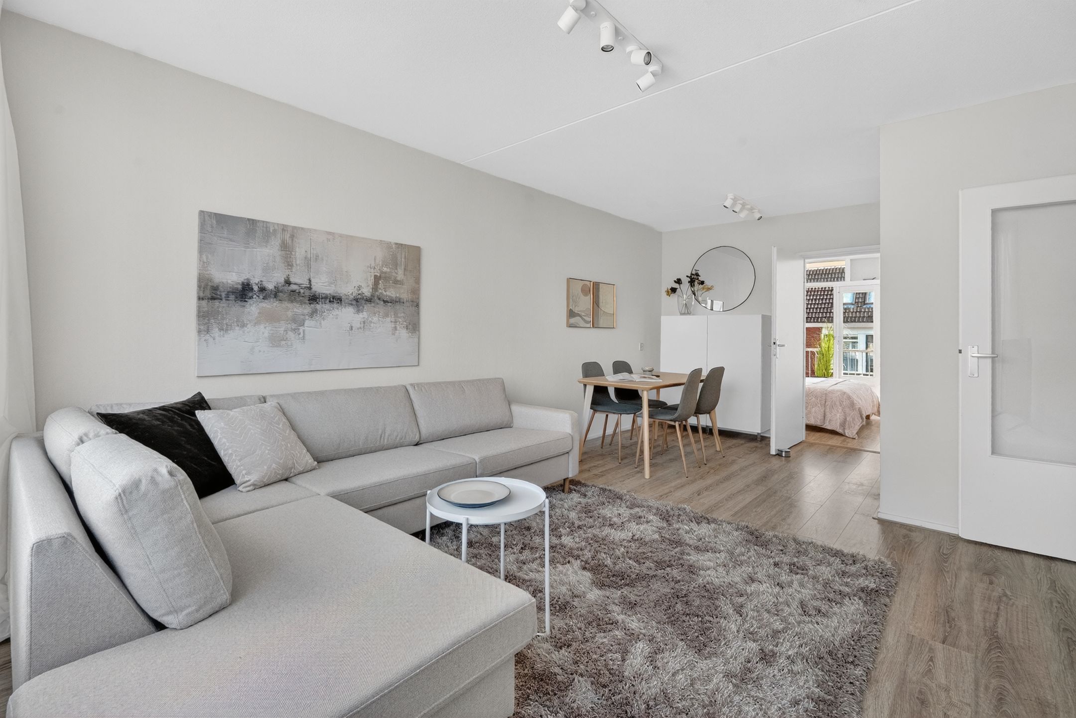 Photo 6 of Pieter Nieuwlandstraat 18-C