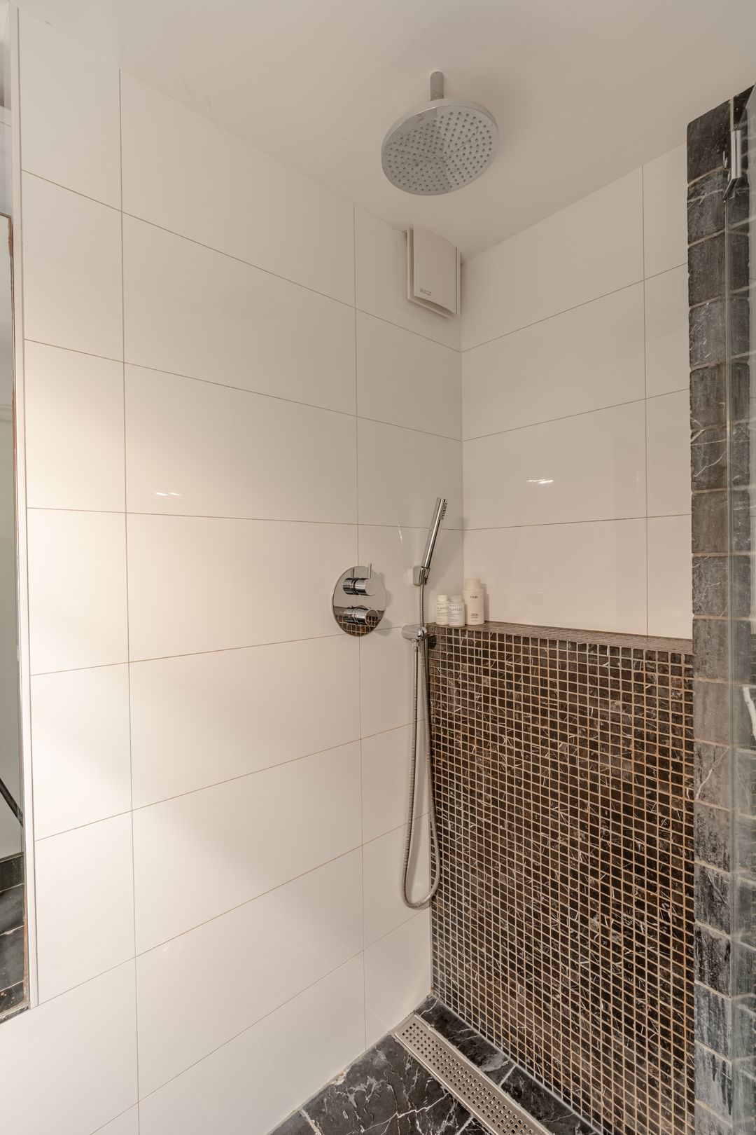 Foto 23 van Eosstraat 9-1