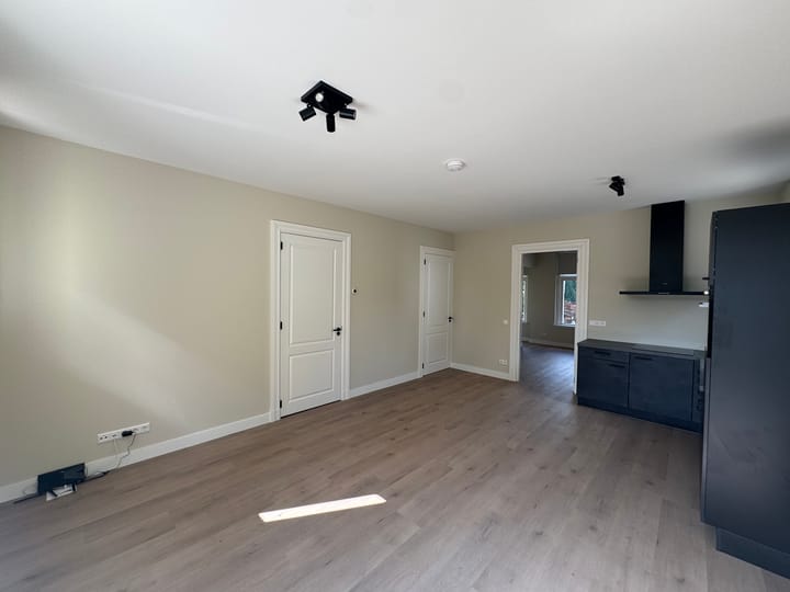 Photo 2 of Stationsweg 103-B