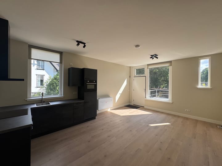 Photo 5 of Stationsweg 103-B