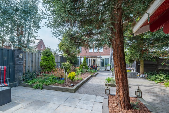 Foto 4 van Clarastraat 92