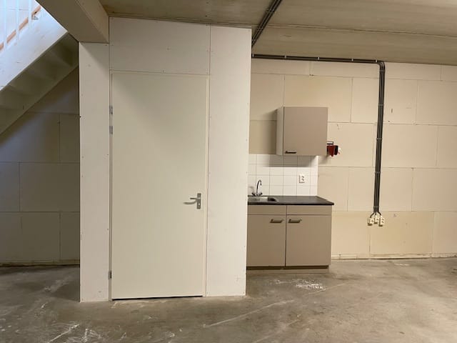 View photo 4 of Industrieweg 11-N