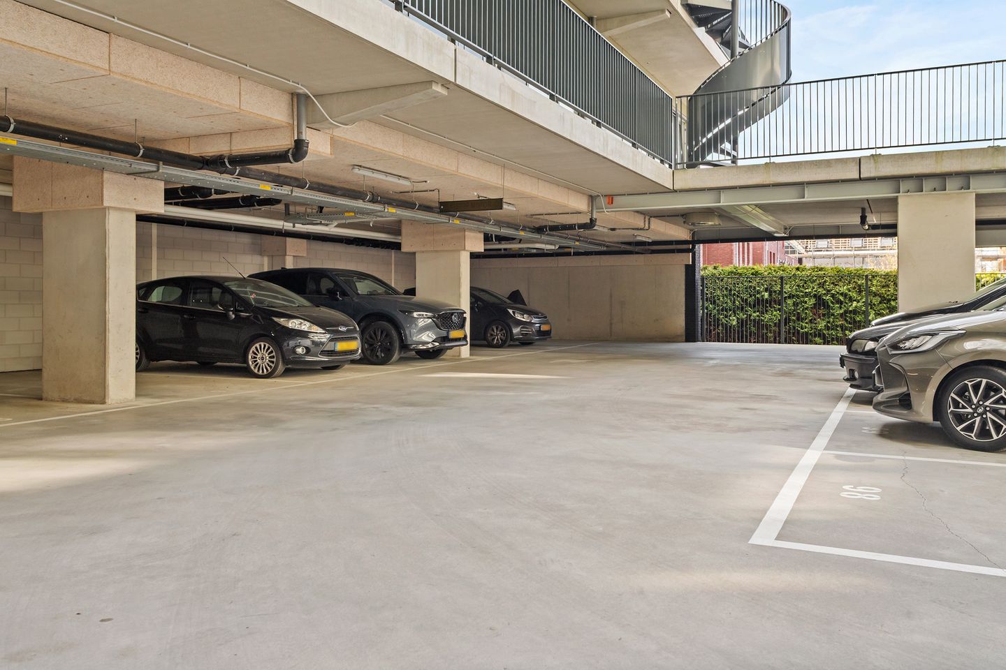 Foto 29 van Willem Frederik Hermansstraat 388