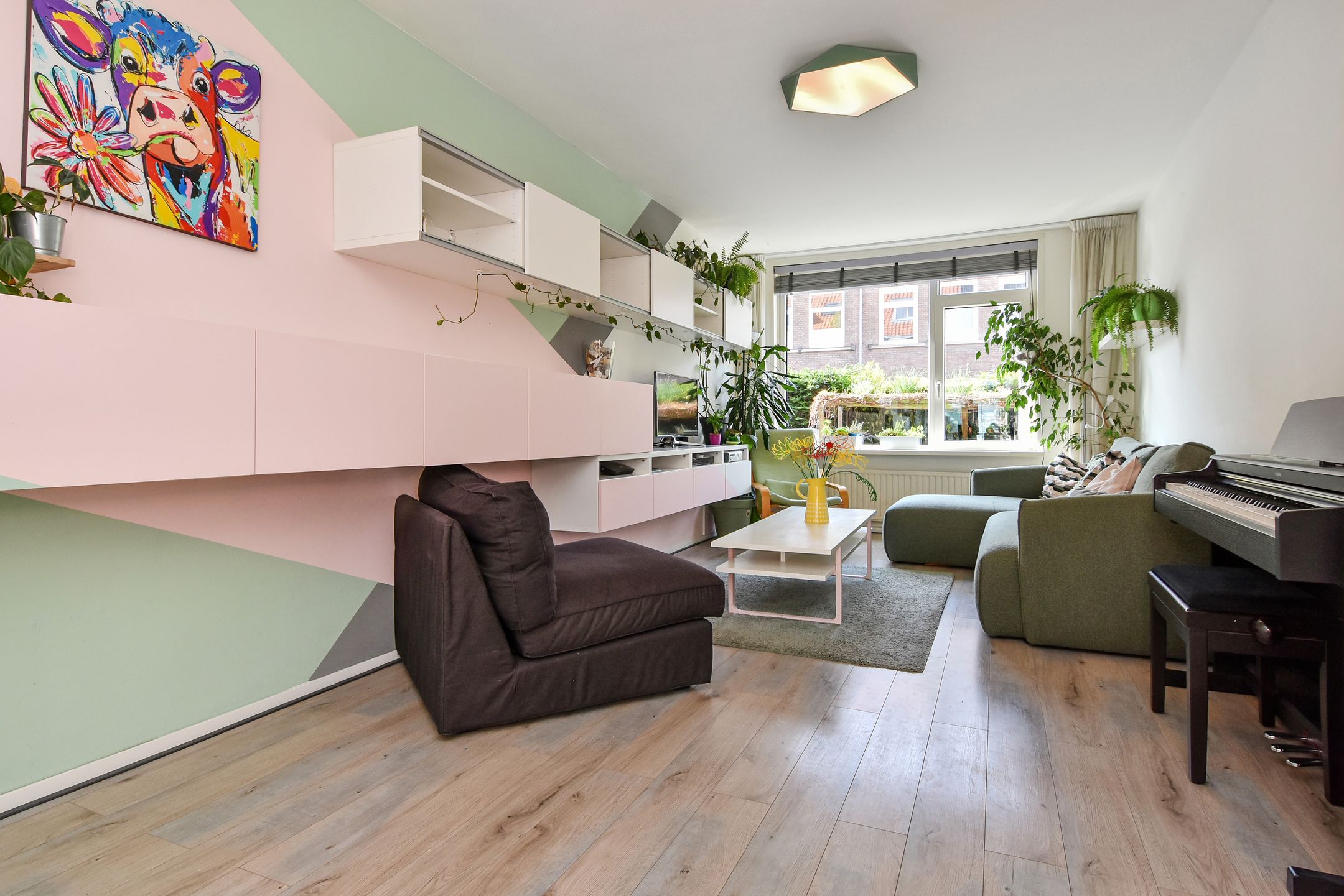 Spacious 8-room family home with flexible living options in Oud Loosduinen — 12