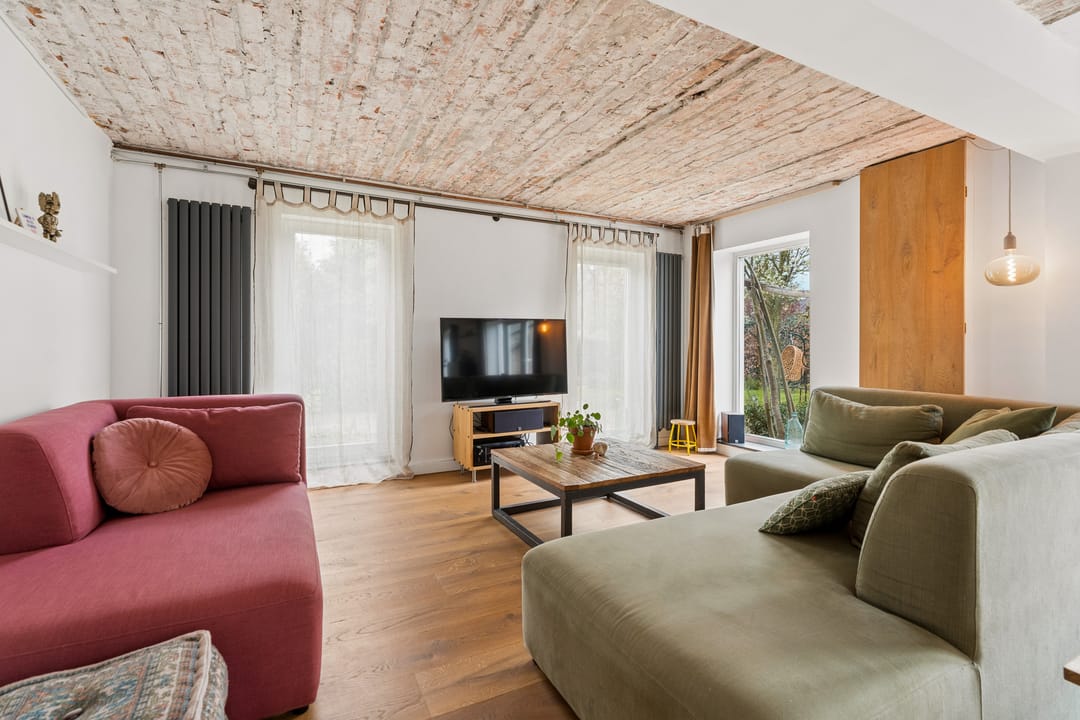 Luxuriously Renovated Semi-Detached Home with Studio and Greenhouse on Spacious 1,400m² Plot in Lent — 13