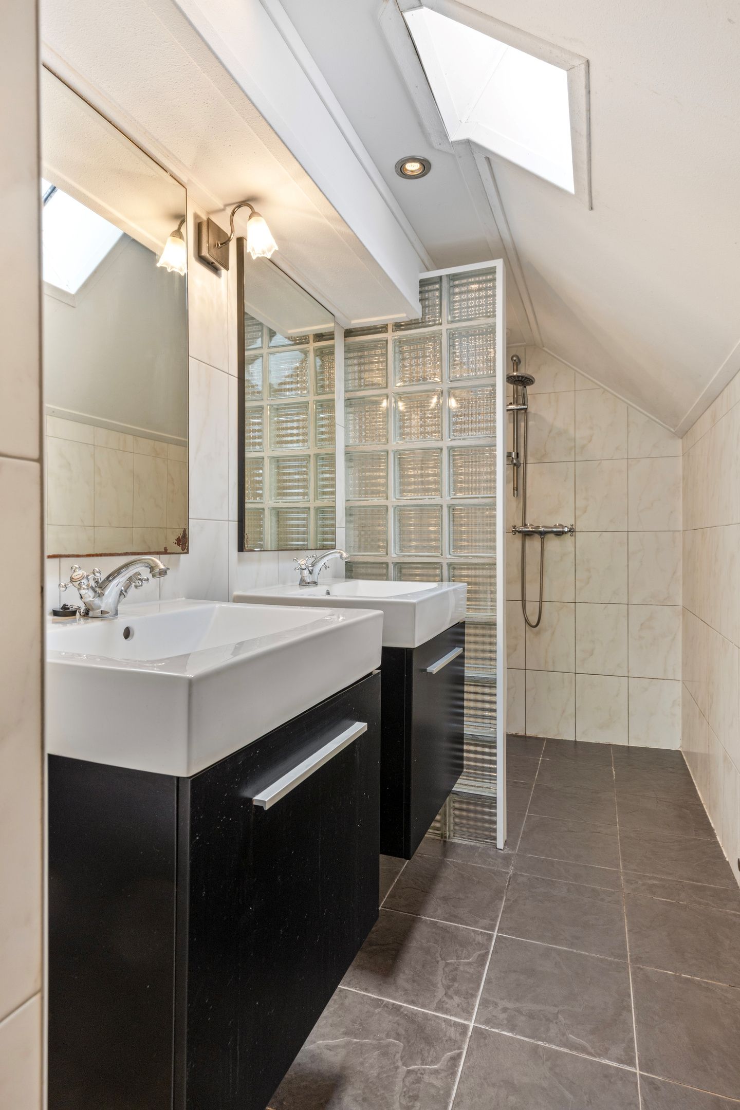 Foto 20 van Westfriesedijk 142